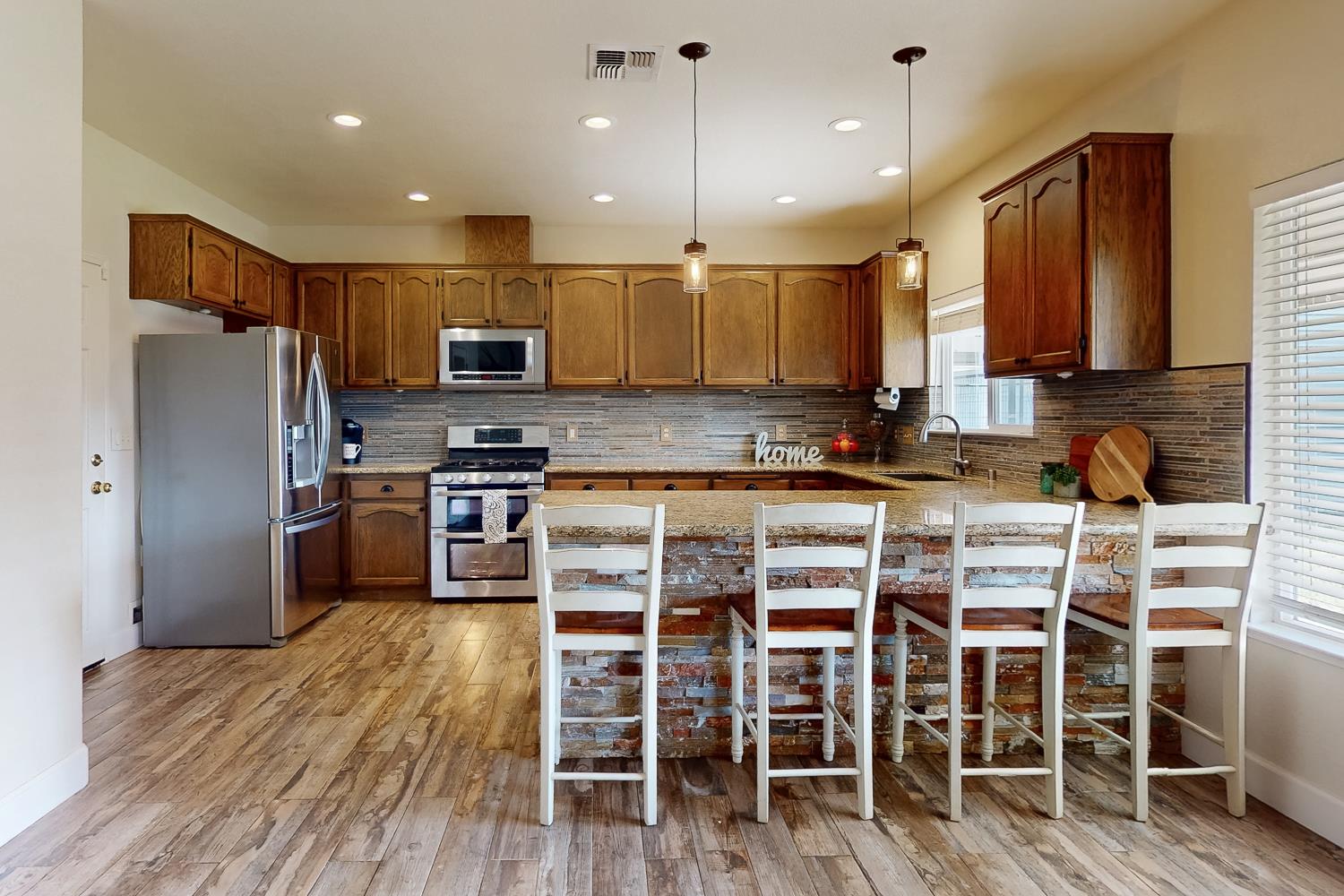 3202 Roosevelt Road Yuba City, CA 95993 - Photo 10 of 41