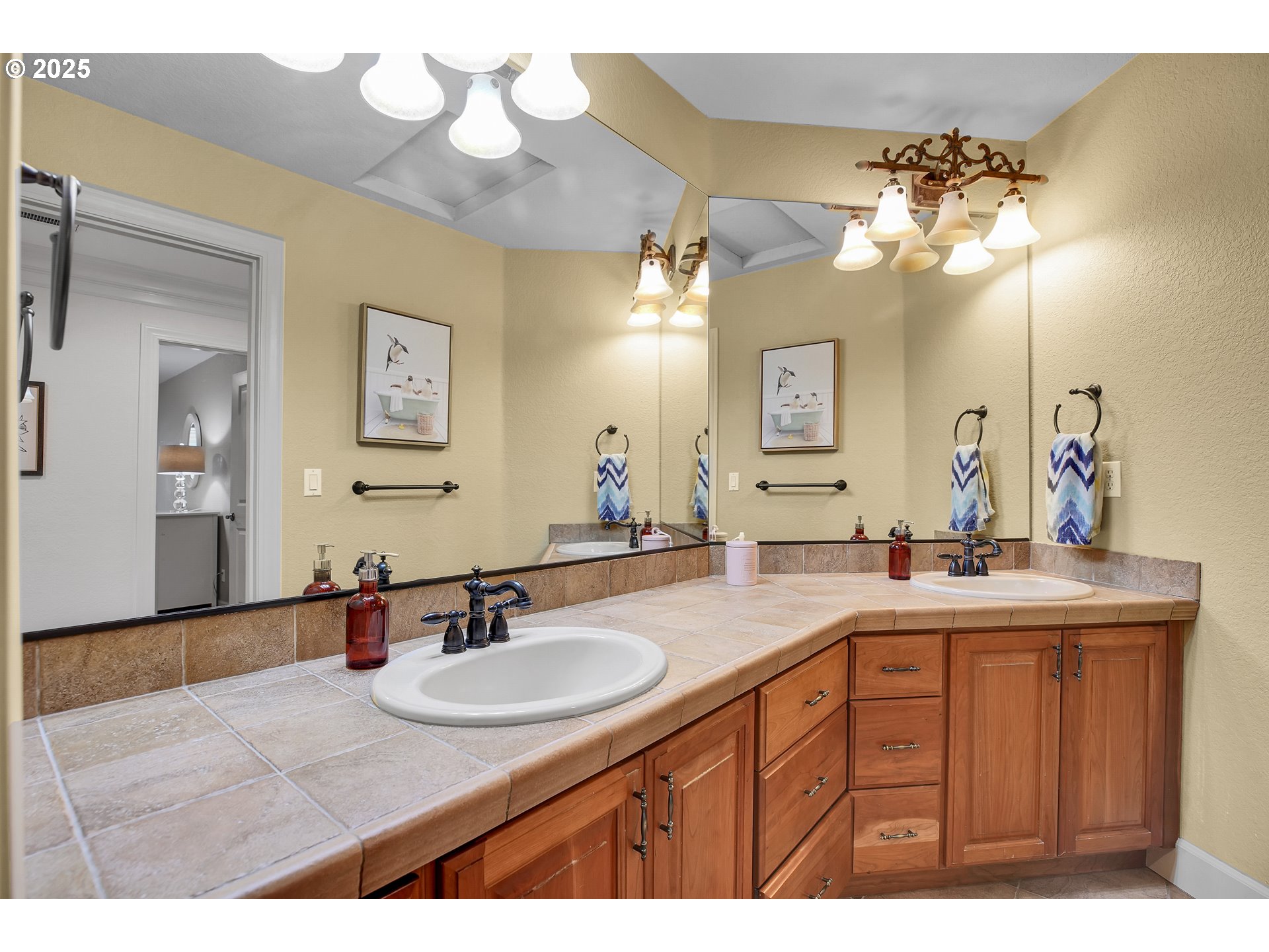 552 Northwest 24th Circle Camas, WA 98607 - Photo 36 of 47 Gallery Image 36