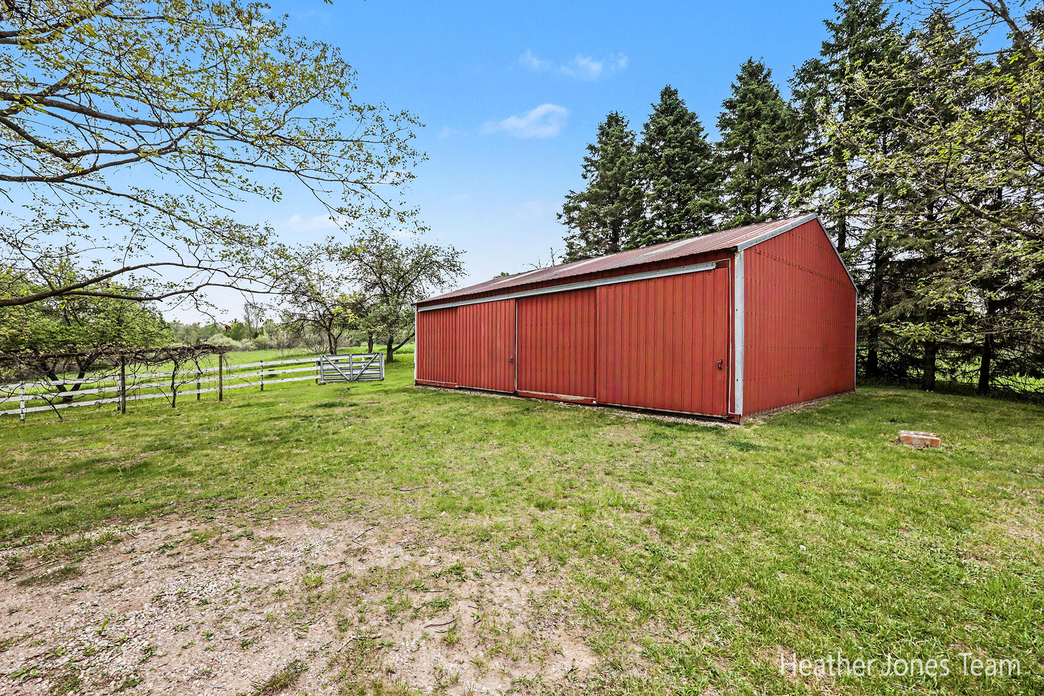 1320 West Stanton Road Stanton, MI 48888 - Photo 24 of 34 090A5159