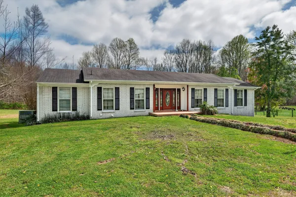 $625,000 | 502 Corders Crossroads Road, Fayetteville, TN 37334