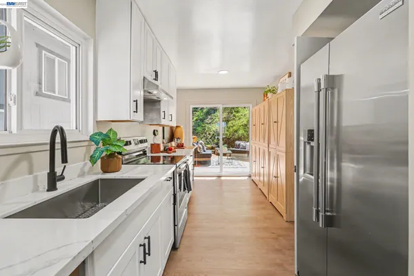 $1,188,000 | 109 Alta Vista Way, Daly City, CA 94014