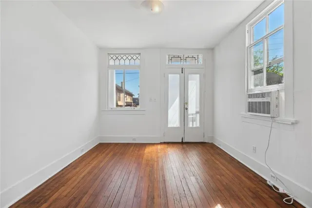 $1,300 | 1522 Leonidas Street, New Orleans, LA 70118