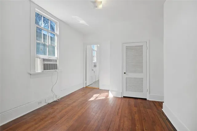 $1,300 | 1522 Leonidas Street, New Orleans, LA 70118