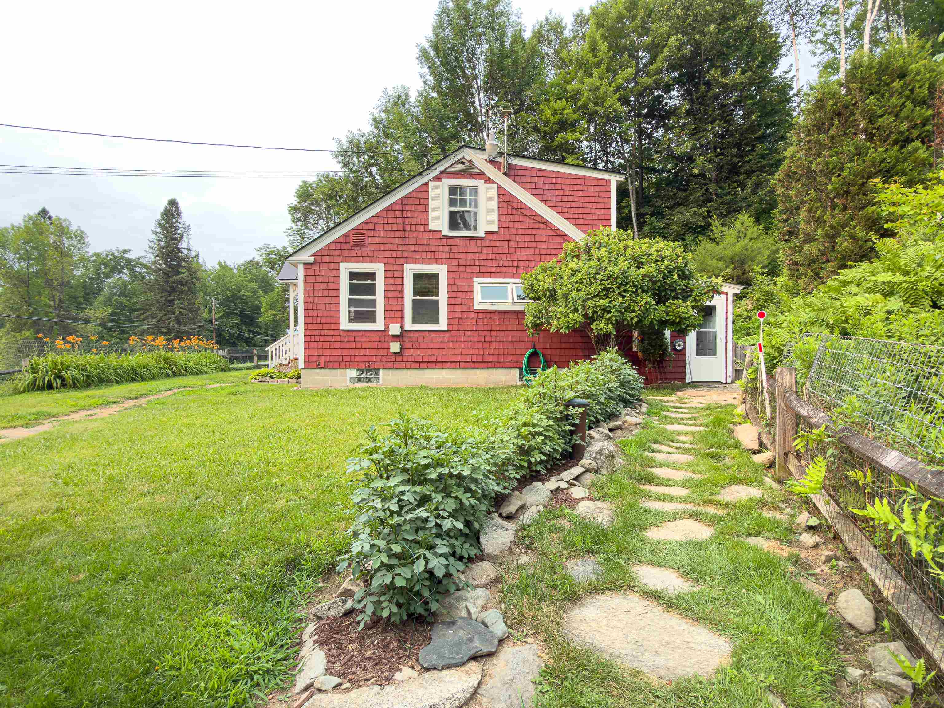 469 Whitefield Road Whitefield, NH 03598 - Photo 34 of 37