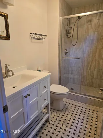 $299,900 | 3 Brookwood Drive, Queensbury, NY 12804