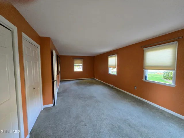 $299,900 | 3 Brookwood Drive, Queensbury, NY 12804