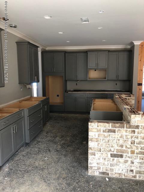 836 Vinson Road Hernando, MS 38632 - Photo 5 of 8 Kitchen