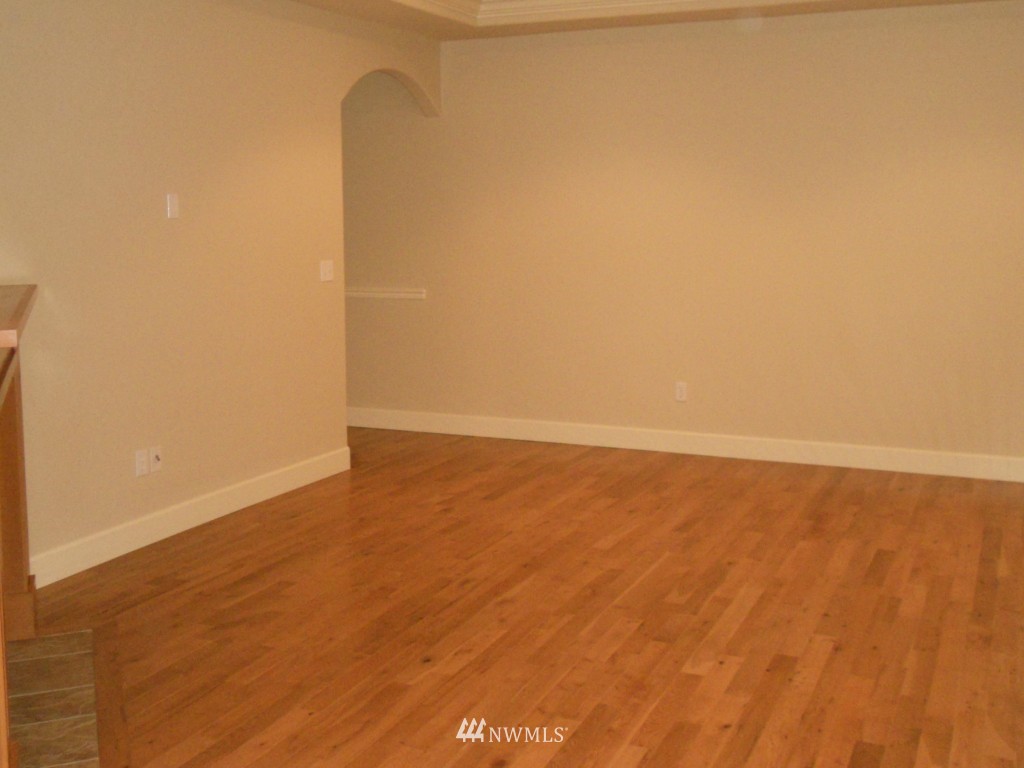 4417 226th Place Southeast Bothell, WA 98021 - Photo 4 of 15