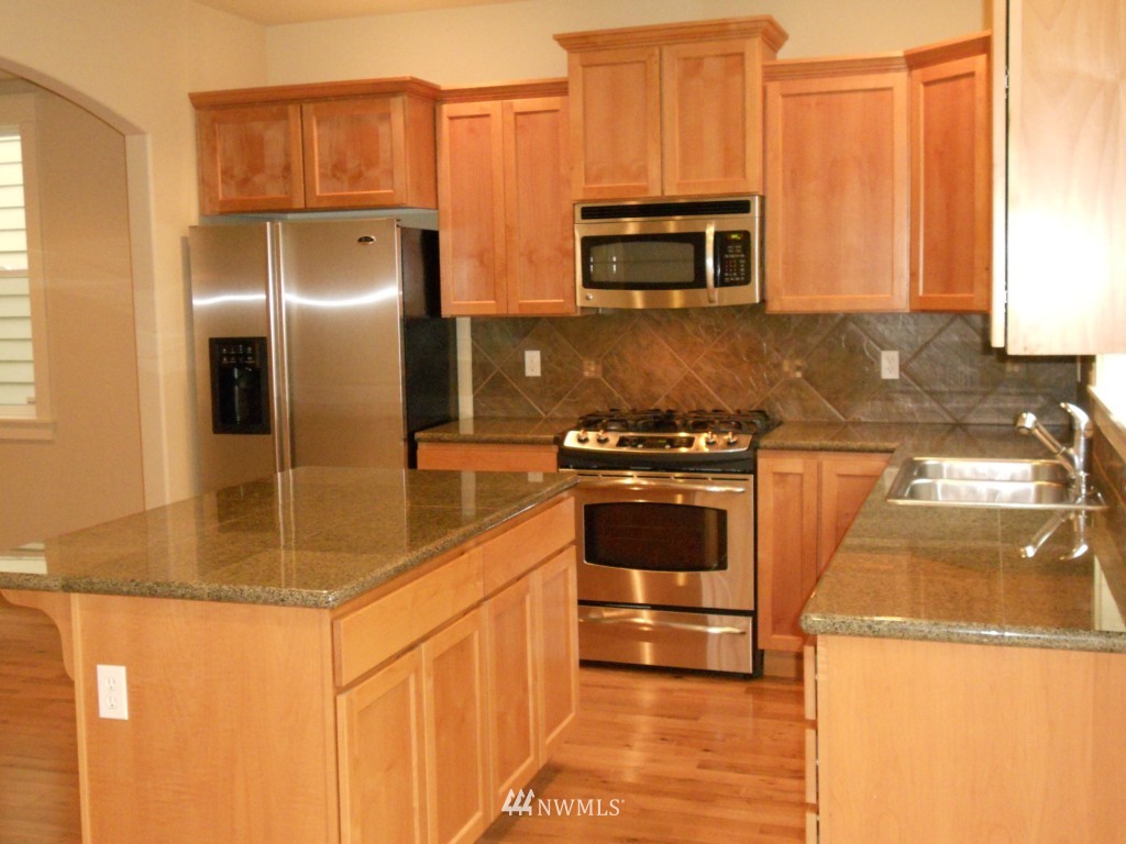4417 226th Place Southeast Bothell, WA 98021 - Photo 8 of 15