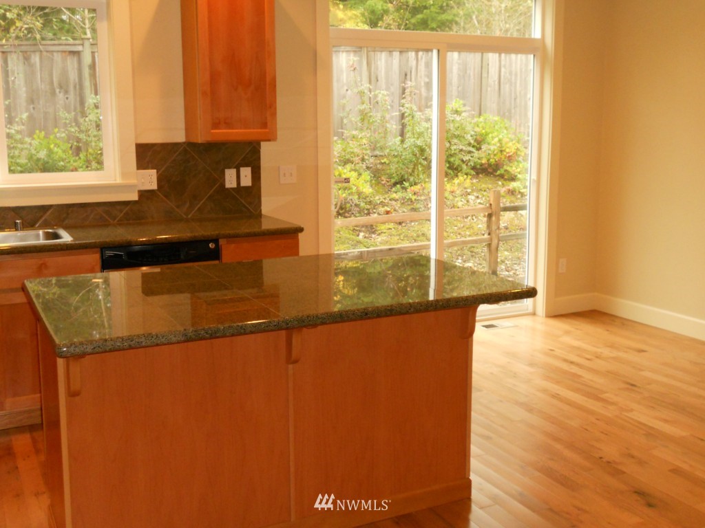 4417 226th Place Southeast Bothell, WA 98021 - Photo 9 of 15