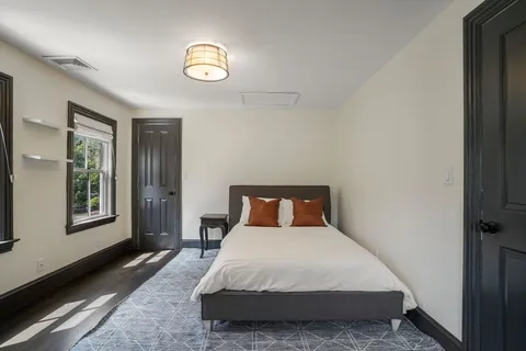 $1,650,000 | 12 Shawmut Avenue, Wayland, MA 01778