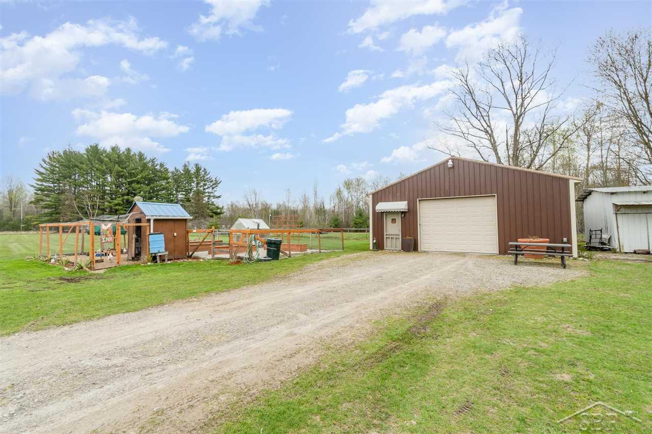3230 Dundas Road Beaverton, MI 48612 - Photo 40 of 52 Gallery Image 40