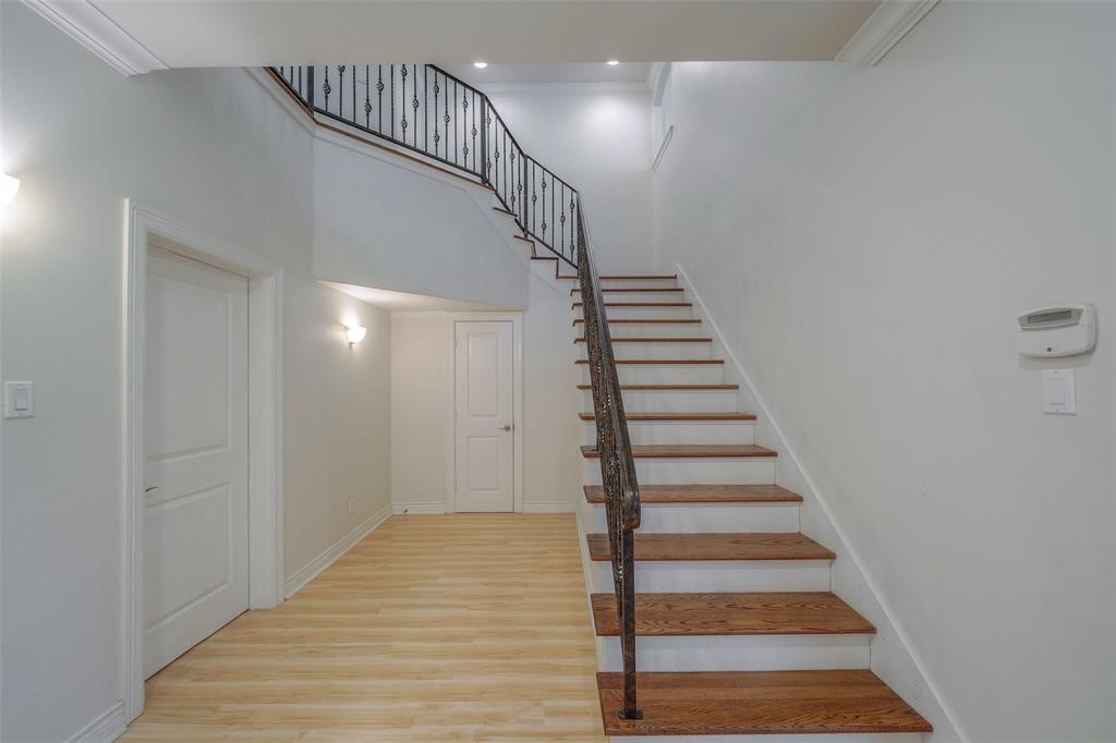 4218 Drake Street, Unit B Houston, TX 77005 - Photo 26 of 32