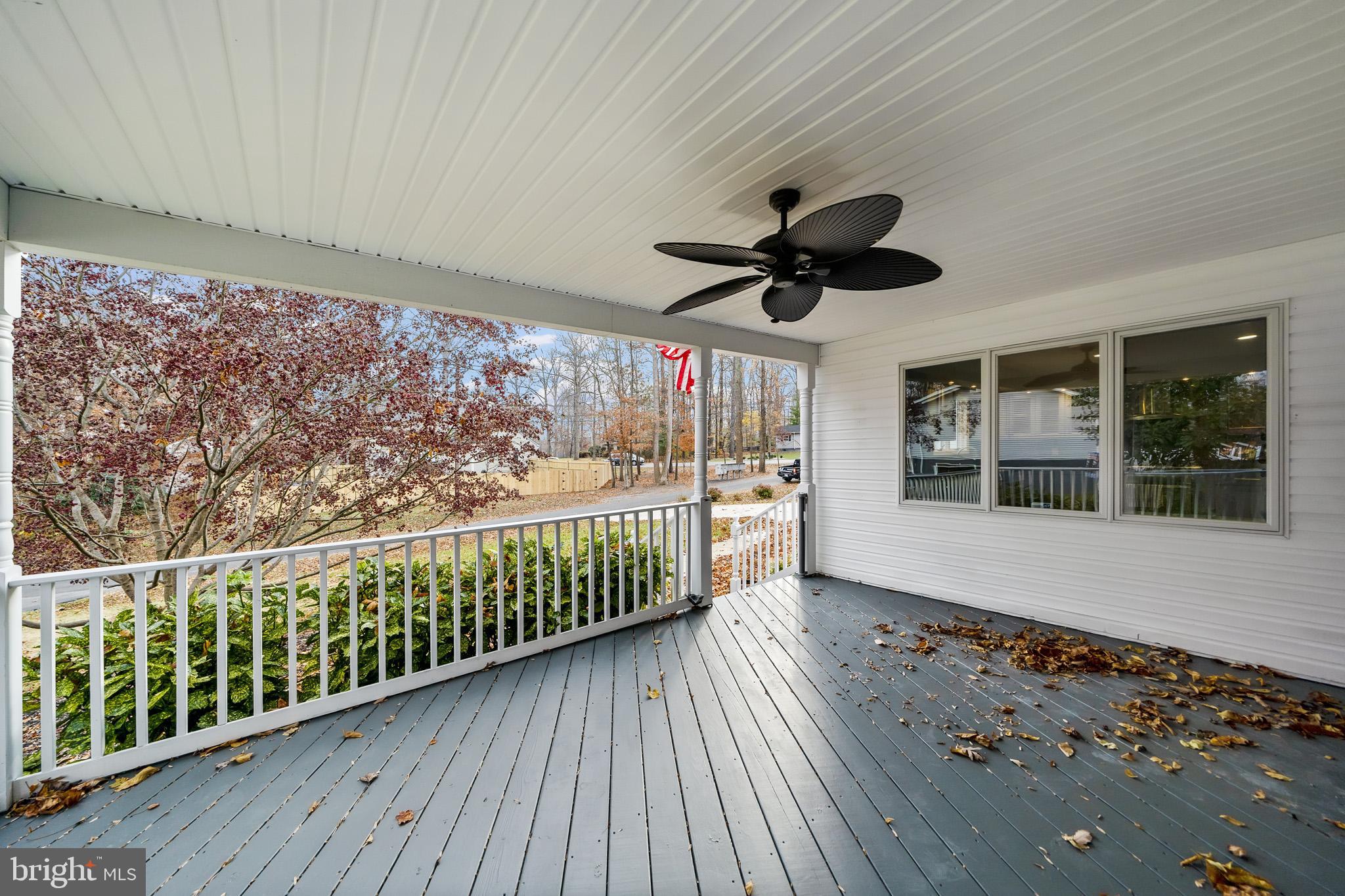 524 Platte Road Lusby, MD 20657 - Photo 3 of 35 HUGH Front Porch