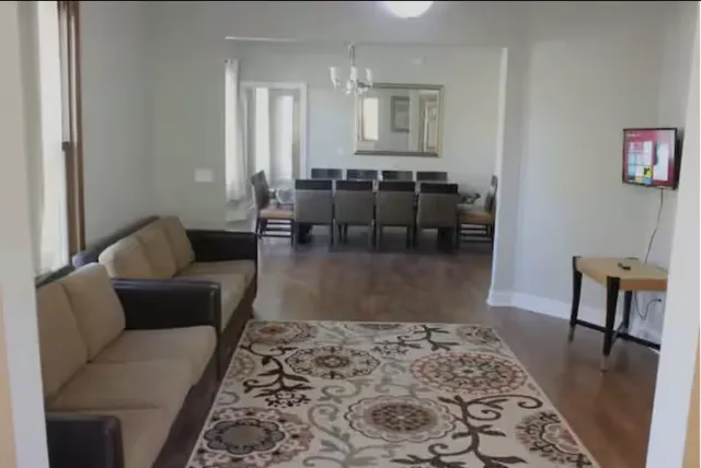 $4,000 | 2734 North 4th Street, Unit 1, Minneapolis, MN 55411