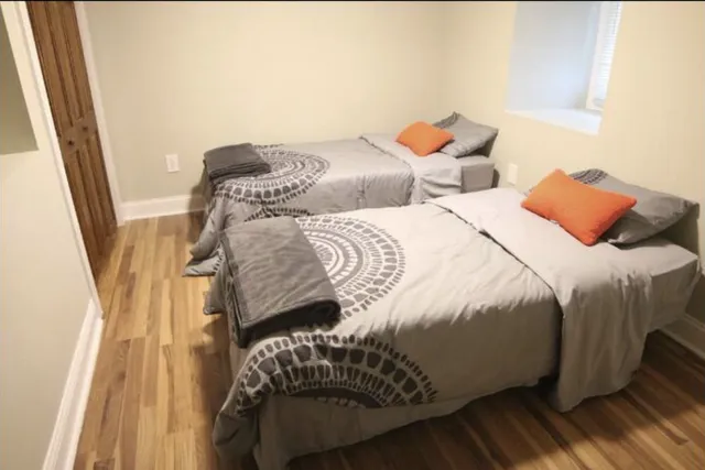 $4,000 | 2734 North 4th Street, Unit 1, Minneapolis, MN 55411