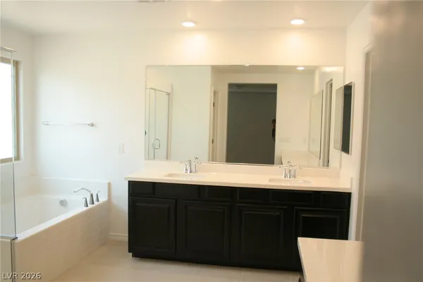 $2,395 | 917 Bluebell Brook Street, Henderson, NV 89052