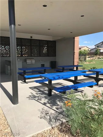 $2,395 | 917 Bluebell Brook Street, Henderson, NV 89052