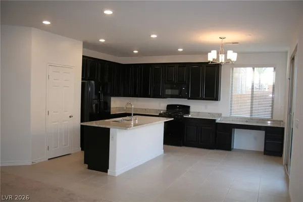 $2,395 | 917 Bluebell Brook Street, Henderson, NV 89052