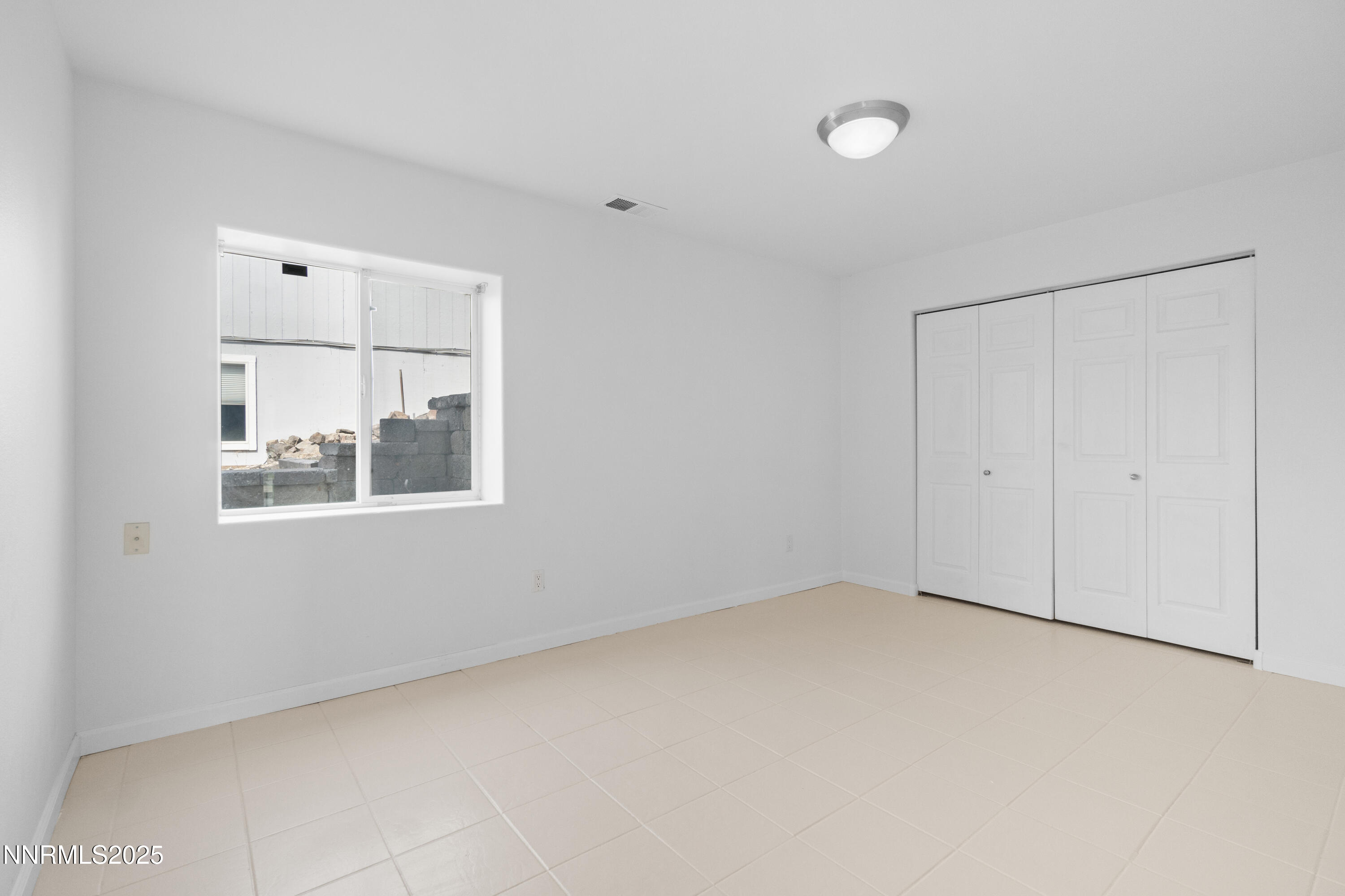 2740 Scottsdale Road Reno, NV 89512 - Photo 22 of 27 DSC02460
