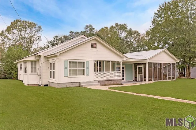 $200,000 | 29705 Gaylord Road, Walker, LA 70785