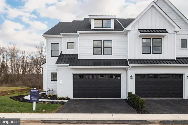 $849,990 | 115 River Trail Circle, King of Prussia, PA 19406