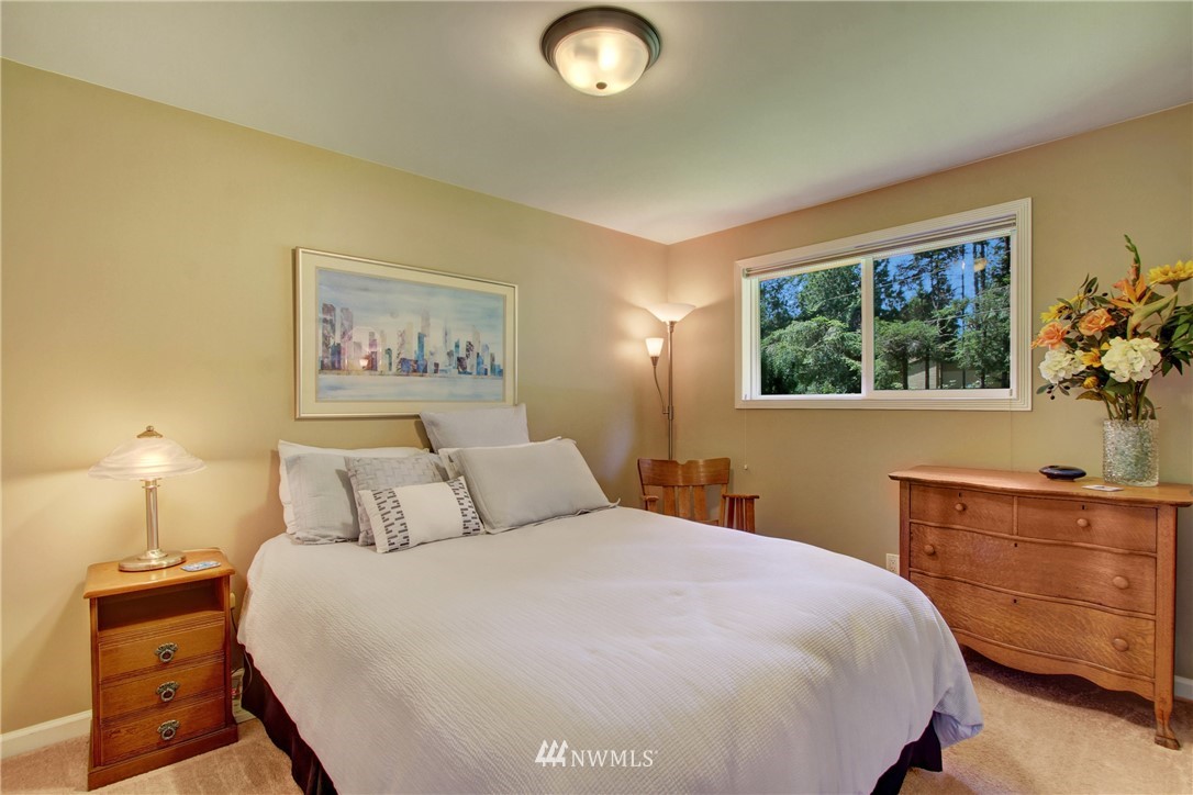 14754 173rd Avenue Southeast Renton, WA 98059 - Photo 11 of 20 Gallery Image 11