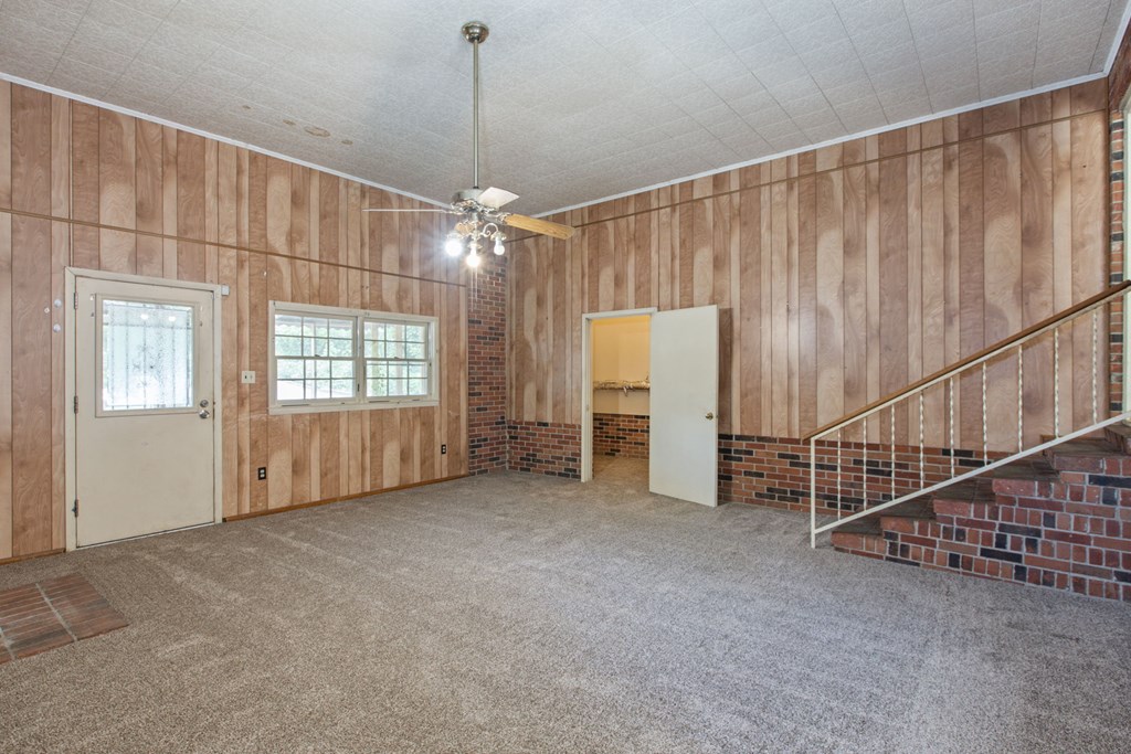 24 Grace Road Phenix City, AL 36870 - Photo 13 of 37 Gallery Image 13