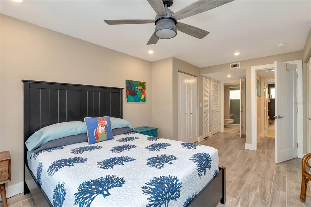 620 Edgewater Drive, Unit 102 Dunedin, FL 34698 - Photo 18 of 31