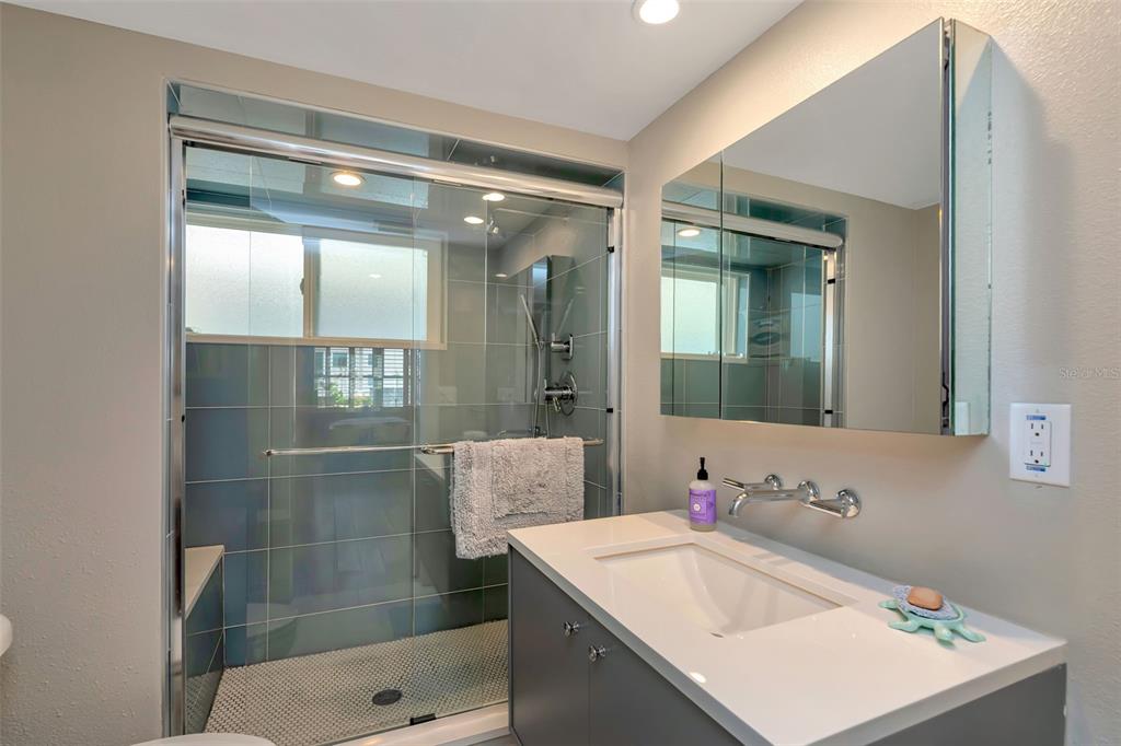 620 Edgewater Drive, Unit 102 Dunedin, FL 34698 - Photo 19 of 31