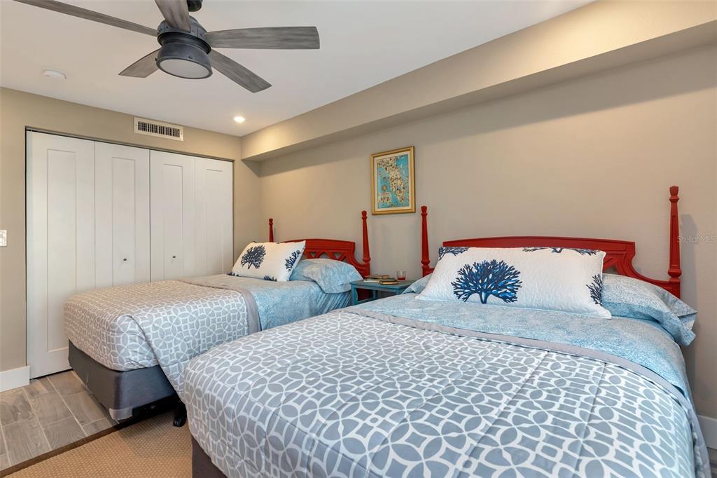 620 Edgewater Drive, Unit 102 Dunedin, FL 34698 - Photo 22 of 31