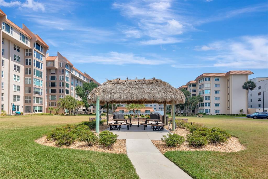 620 Edgewater Drive, Unit 102 Dunedin, FL 34698 - Photo 30 of 31