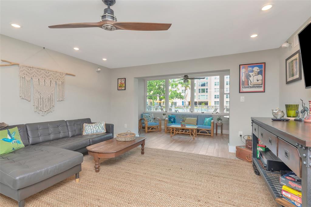 620 Edgewater Drive, Unit 102 Dunedin, FL 34698 - Photo 7 of 31