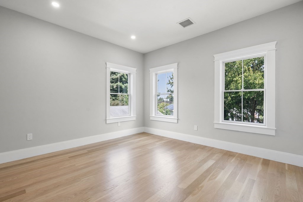 21 Jayne Road Needham, MA 02494 - Photo 31 of 41