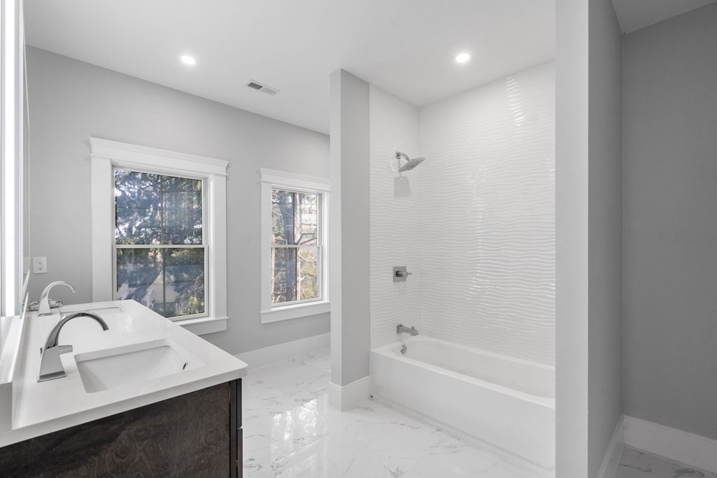 21 Jayne Road Needham, MA 02494 - Photo 32 of 41