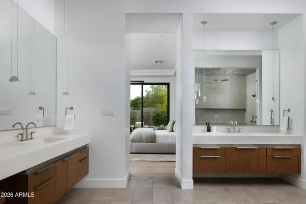 $8,995,000 | 8513 North 48th Place, Paradise Valley, AZ 85253