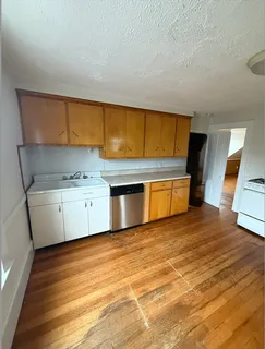 $1,800 | 15 Lawley Street, Unit 3, Boston, MA 02122