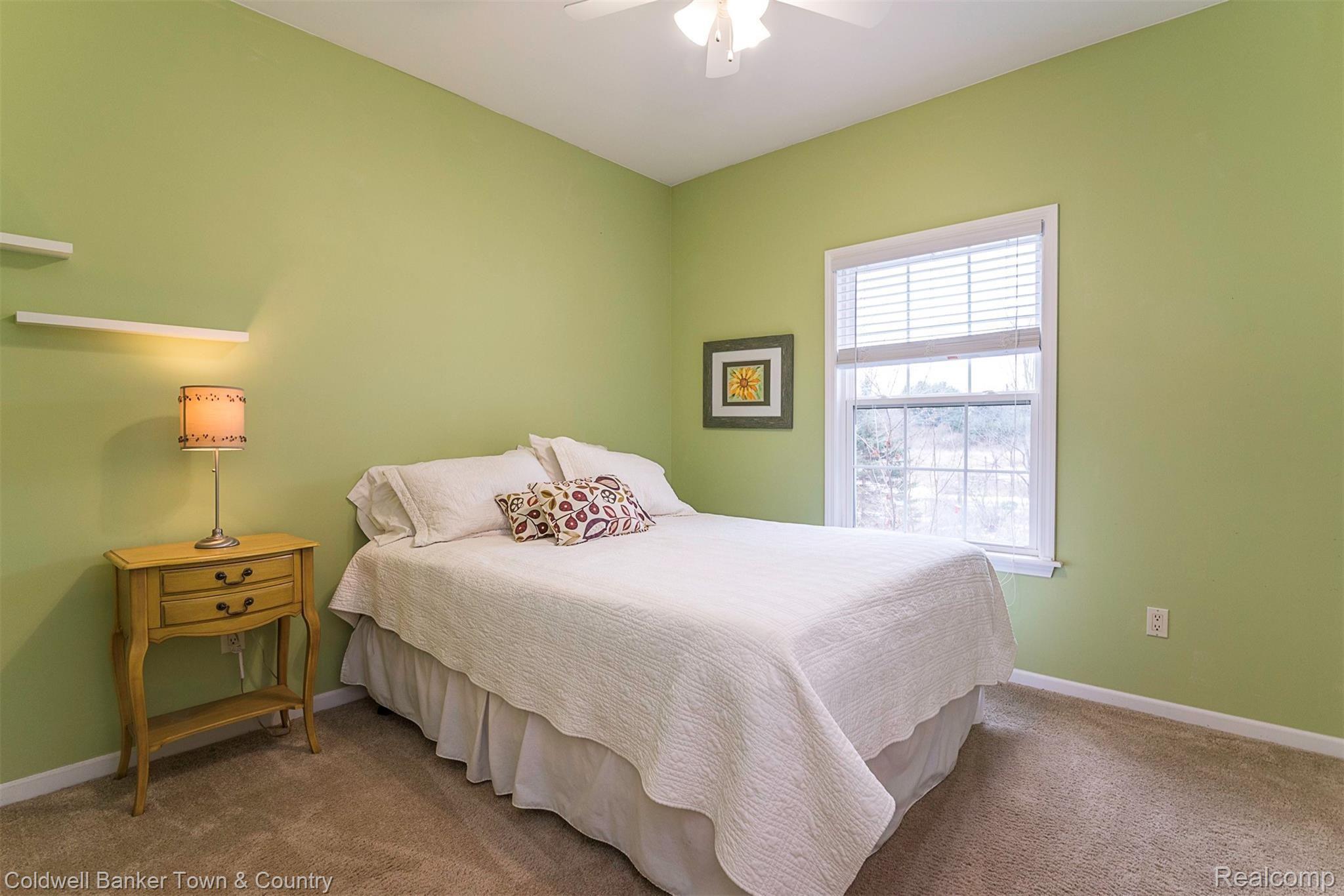 812 North Hughes Road Howell, MI 48843 - Photo 36 of 60 DSC_0905.jpg