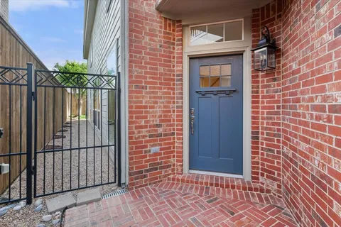 $525,000 | 5633 El Campo Avenue, Fort Worth, TX 76107