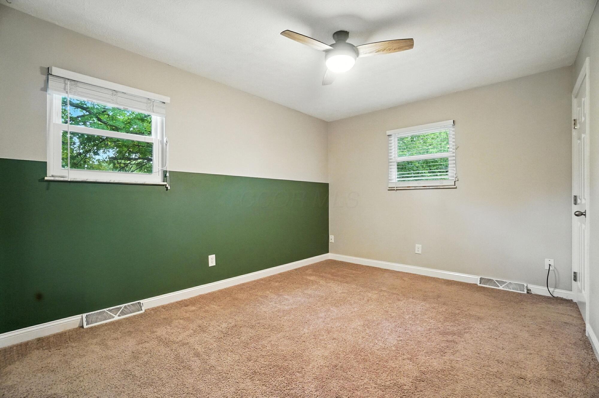 2269 Fishinger Road Upper Arlington, OH 43221 - Photo 41 of 107 2 windows, carpeting