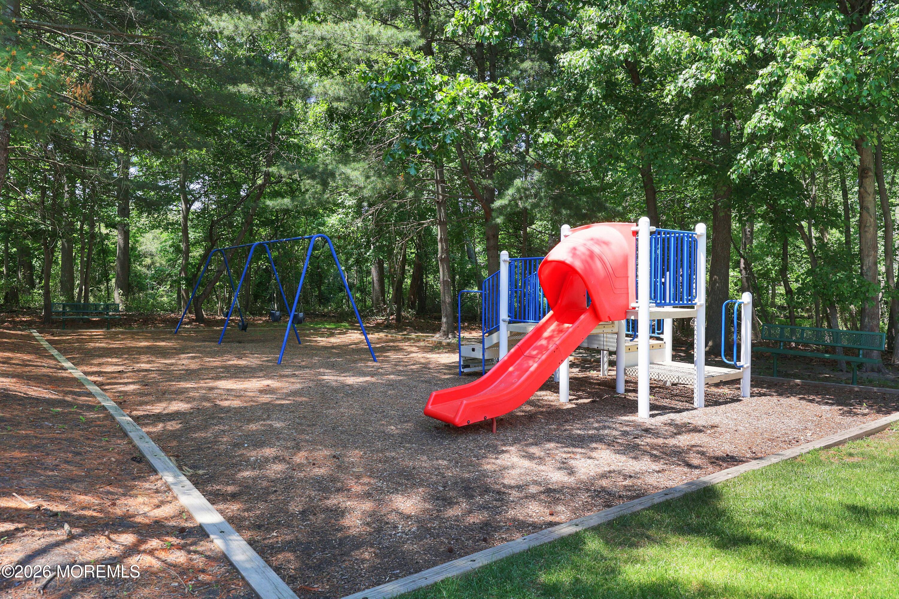 3 Oxford Road, Unit 328 Holmdel, NJ 07733 - Photo 24 of 25 758A5781_2_3_4_5