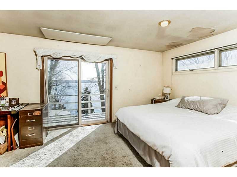 125 Lloyd Road North Kingstown, RI 02874 - Photo 14 of 25 Bedroom.