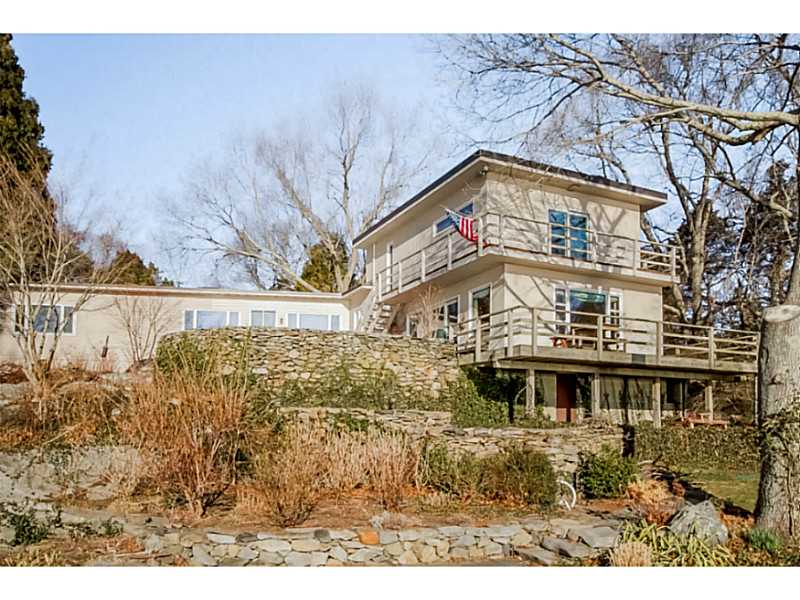 125 Lloyd Road North Kingstown, RI 02874 - Photo 18 of 25 Exterior Back.