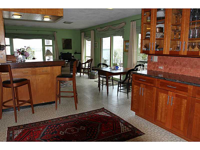 125 Lloyd Road North Kingstown, RI 02874 - Photo 7 of 25 Dining Room.