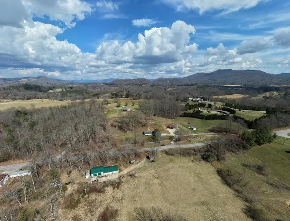 $799,900 | 794 Highway 66, Young Harris, GA 30582