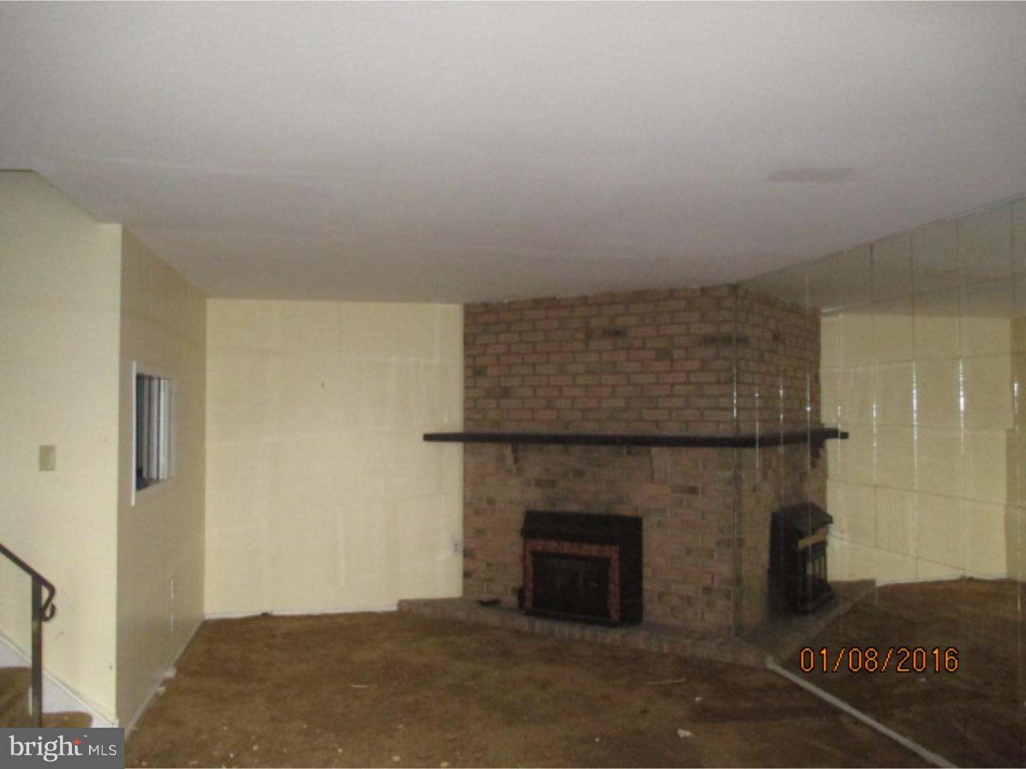 403 Timber Creek Road Lindenwold, NJ 08021 - Photo 2 of 10