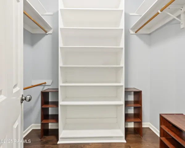 $299,000 | 414 Lauren Drive, Scott, LA 70583