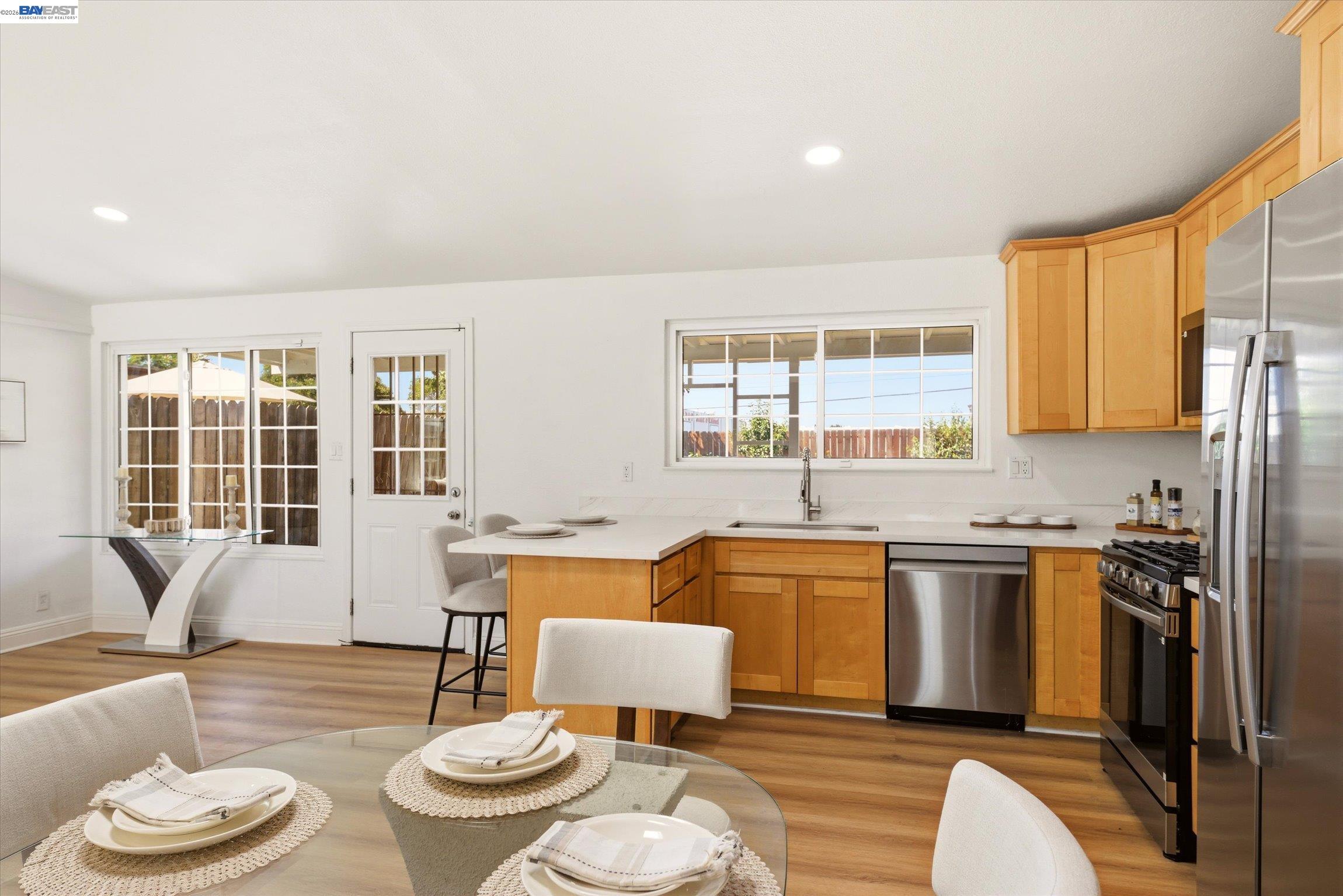 27409 Capri Avenue Hayward, CA 94545 - Photo 13 of 26