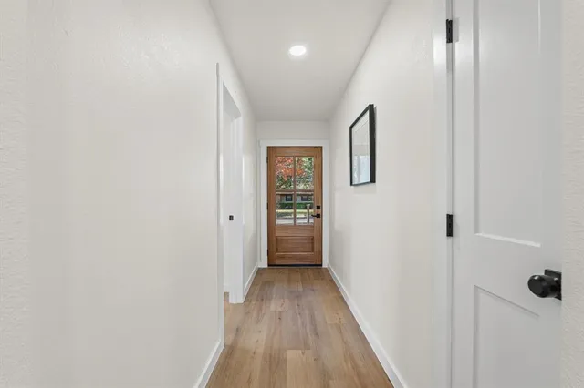 $349,000 | 336 Oakwood Lane, Hewitt, TX 76643