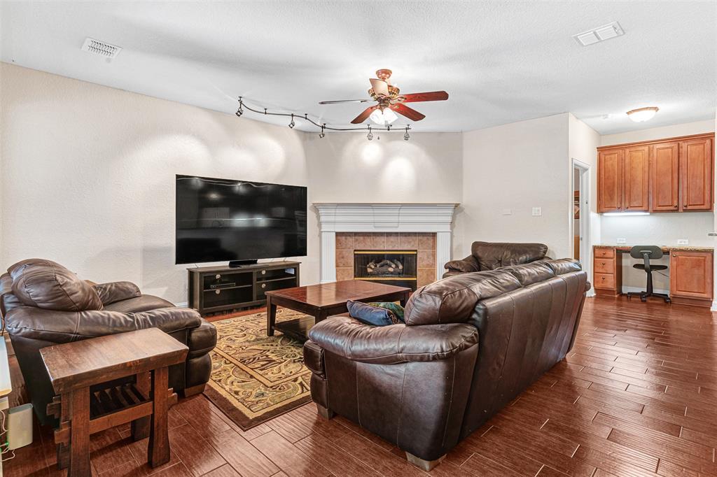 14845 Pensham Drive Frisco, TX 75035 - Photo 16 of 40